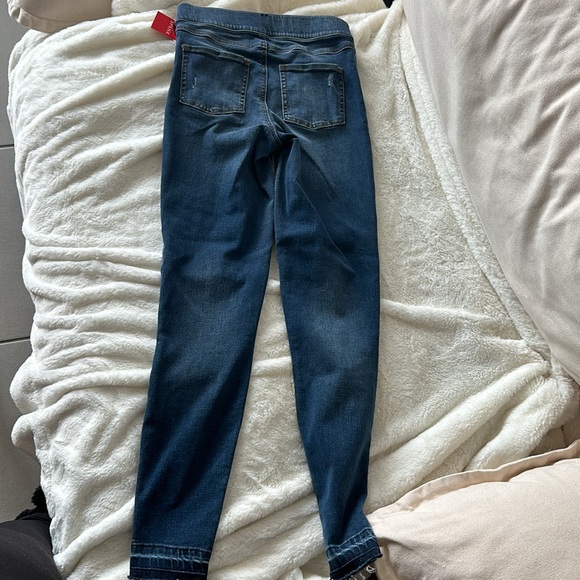 Spanx Distressed Denim High Rise Leggings 
Size: XS - Picture 8 of 9